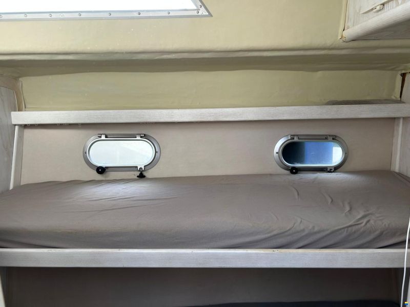 Beneteau Antares 10.20 Flybridge