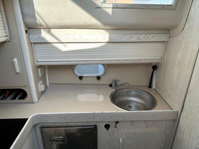 Beneteau Antares 10.20 Flybridge