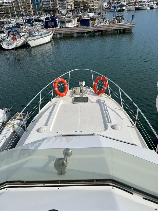 Beneteau Antares 10.20 Flybridge