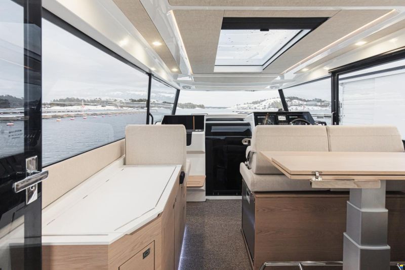 Quarken 35 Cabin Tourer