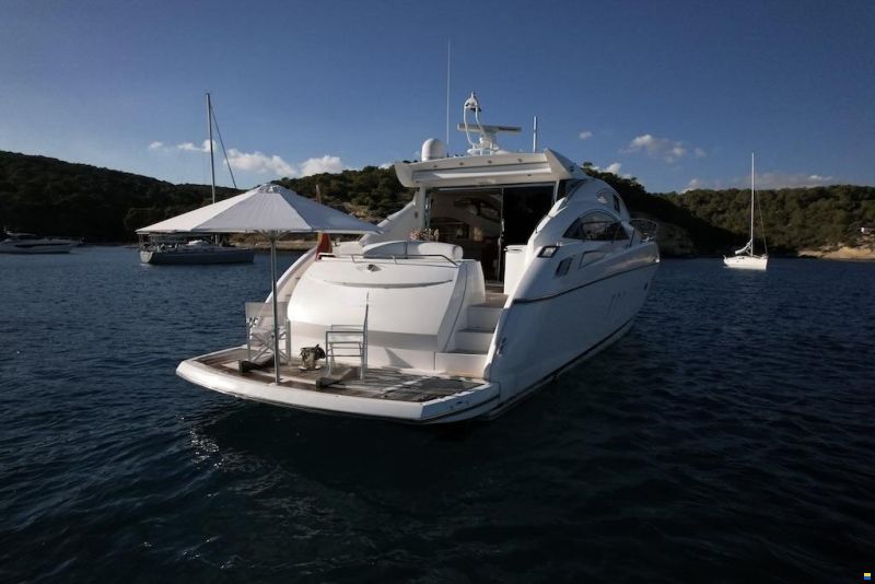 Sunseeker Predator 62