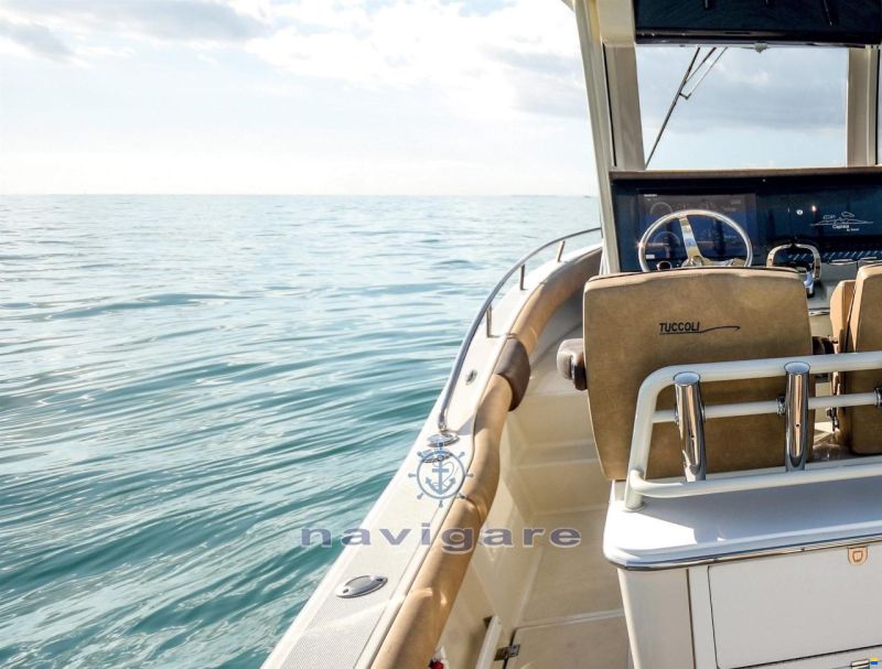 Tuccoli Marine T250 CAPRAIA