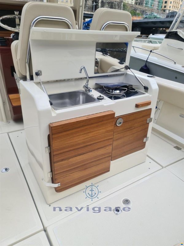 Tuccoli Marine T250 CAPRAIA CALAROSSA