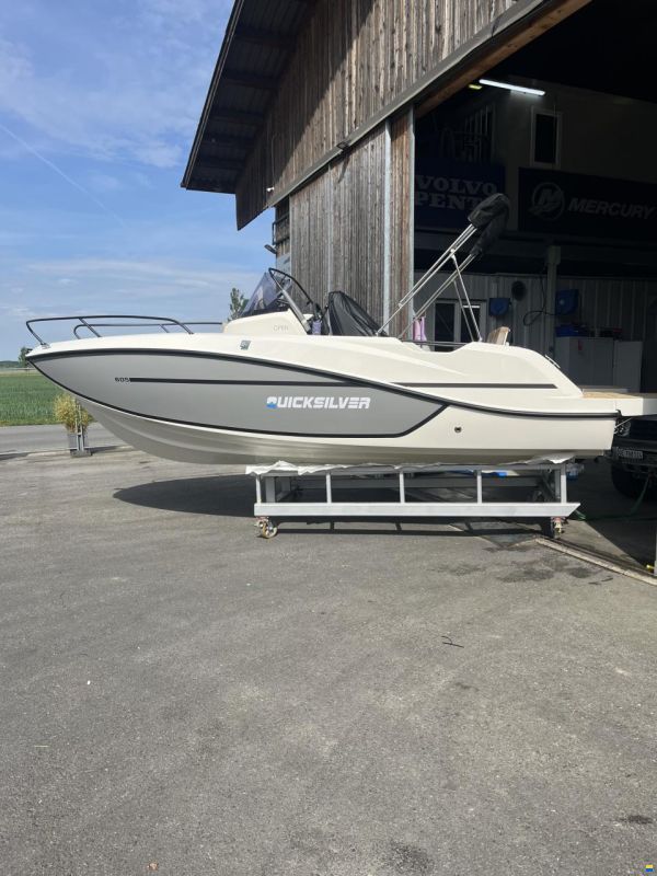 Quicksilver 605 OPEN + Mercury F115 EN STOCK