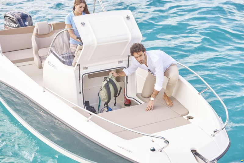 Quicksilver 605 OPEN + Mercury F150 SUR COMMANDE