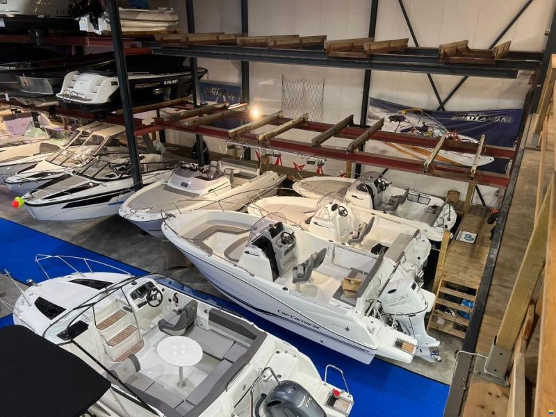 Jeanneau Cap Camarat 6.5 Center Console