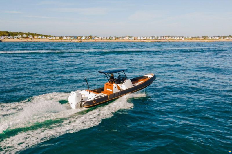 Cobra Nautique 8,2