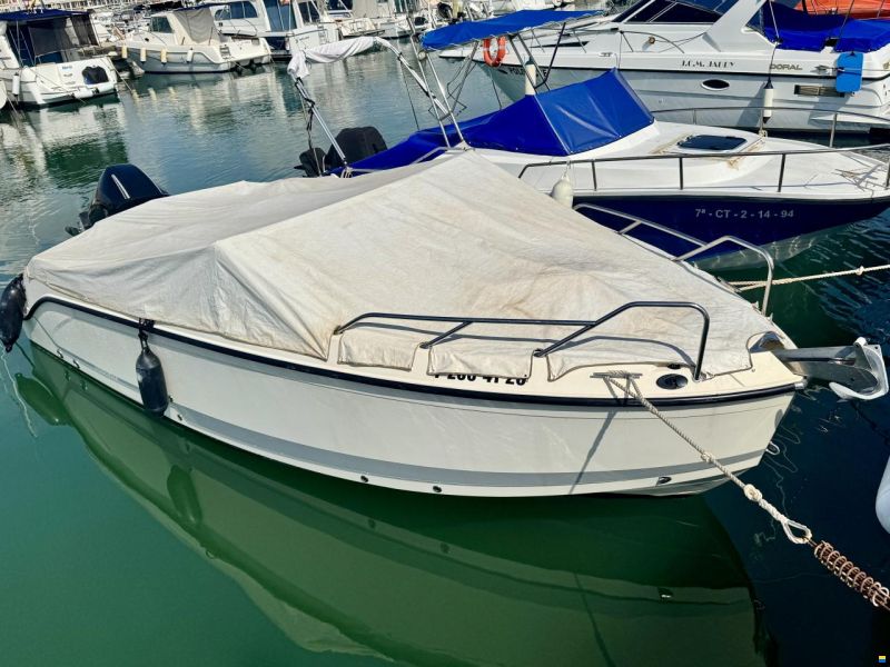Quicksilver 675 Bowrider Active
