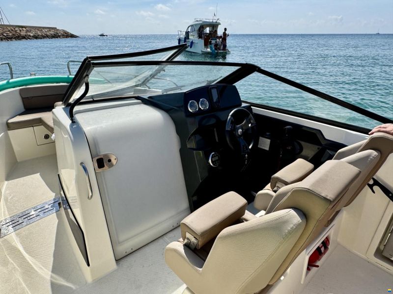 Quicksilver 675 Bowrider Active