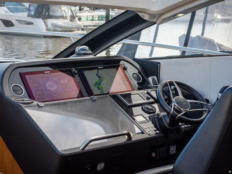 Sunseeker Predator 57