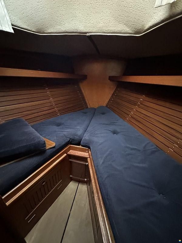 Hallberg-Rassy 41 Ketch