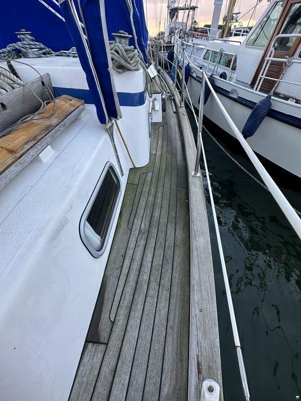 Hallberg-Rassy 41 Ketch