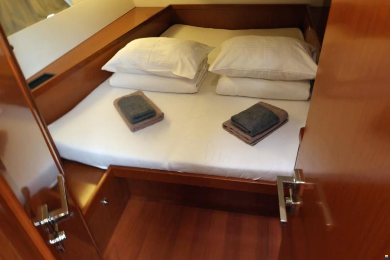 Beneteau Oceanis 55