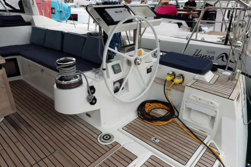 Beneteau Oceanis 55