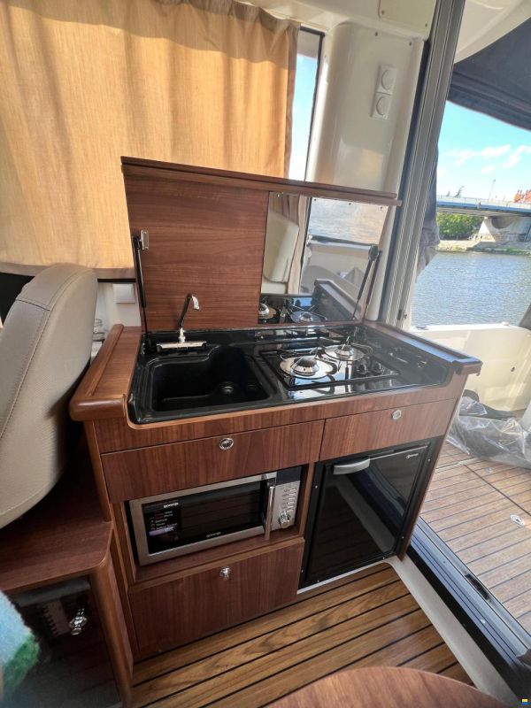 Quicksilver 855 Activ Weekend