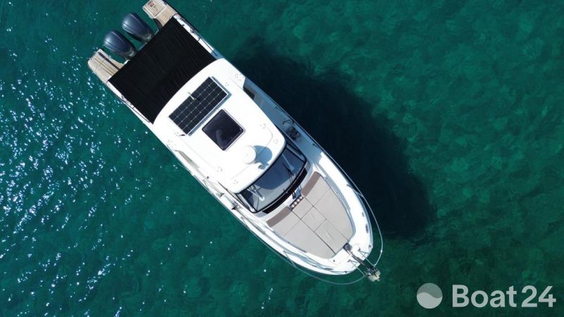 Jeanneau Cap Camarat 10.5 WA