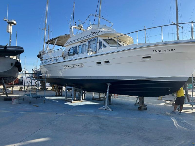 Trader 47 Flybridge  Cruising Motor Yacht or Li