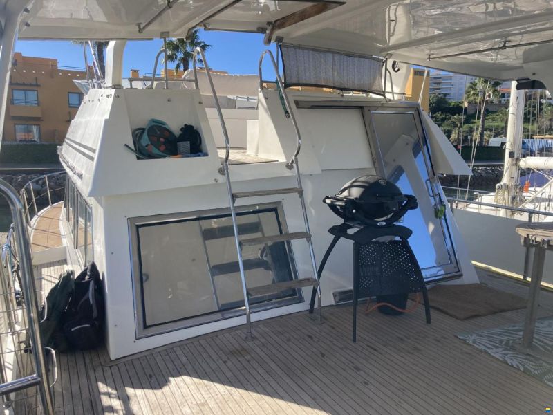 Trader 47 Flybridge Cruising Motor Yacht or Li