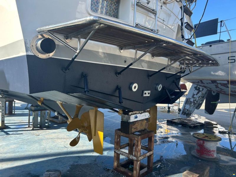 Trader 47 Flybridge Cruising Motor Yacht or Li