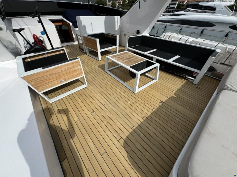 Admiral 27