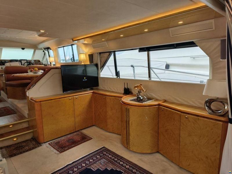Princess 66 Fly