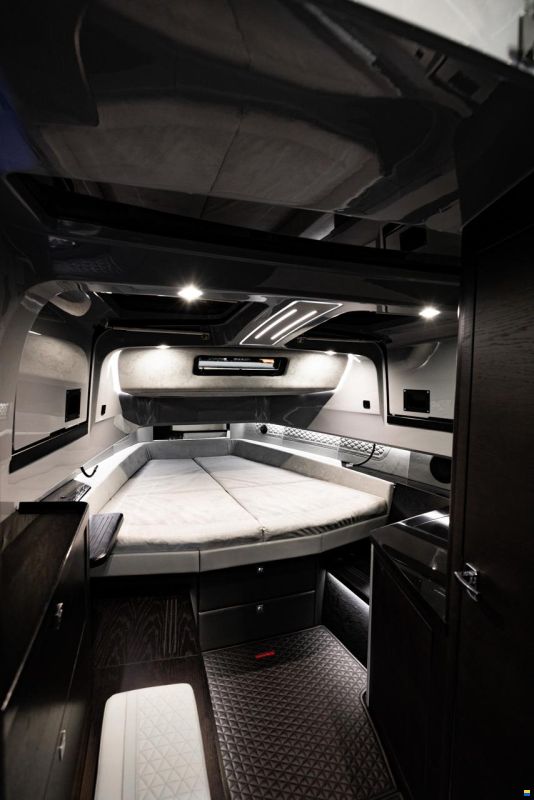 Brabus Shadow 1200 XC