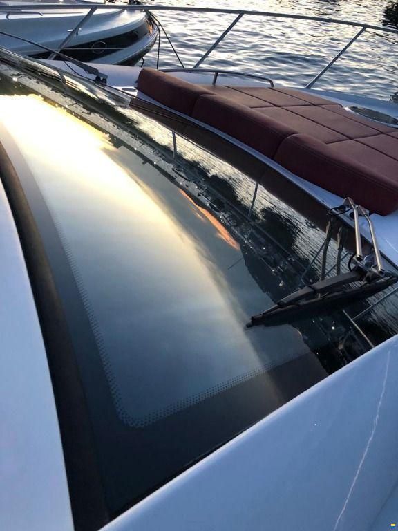 Sunseeker PREDATOR 52