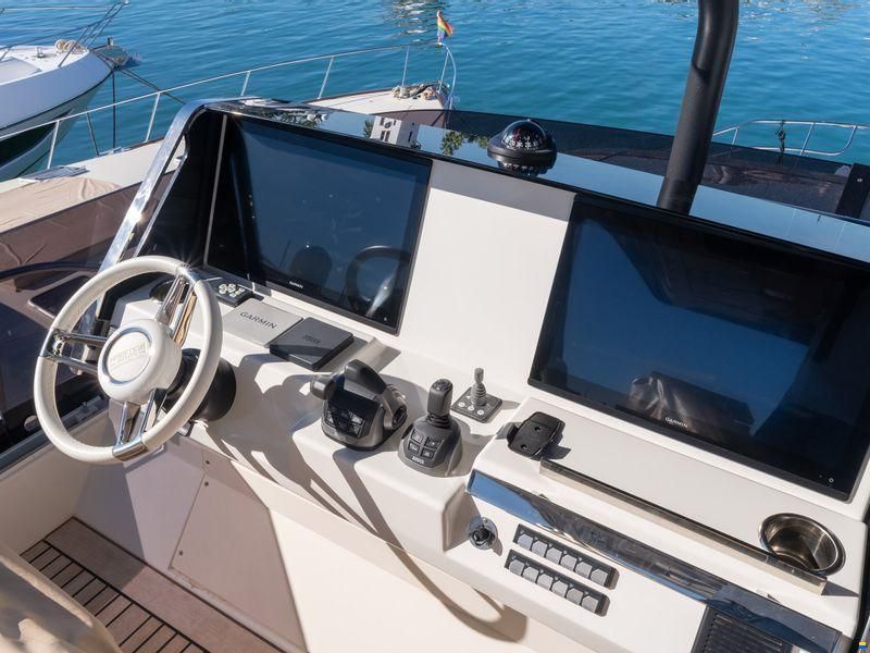 Prestige X70