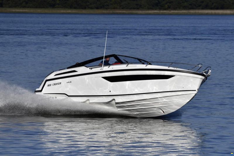 Parker 800 Cruiser