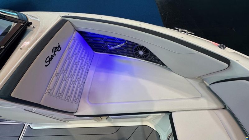 Sea Ray SPXE 190-