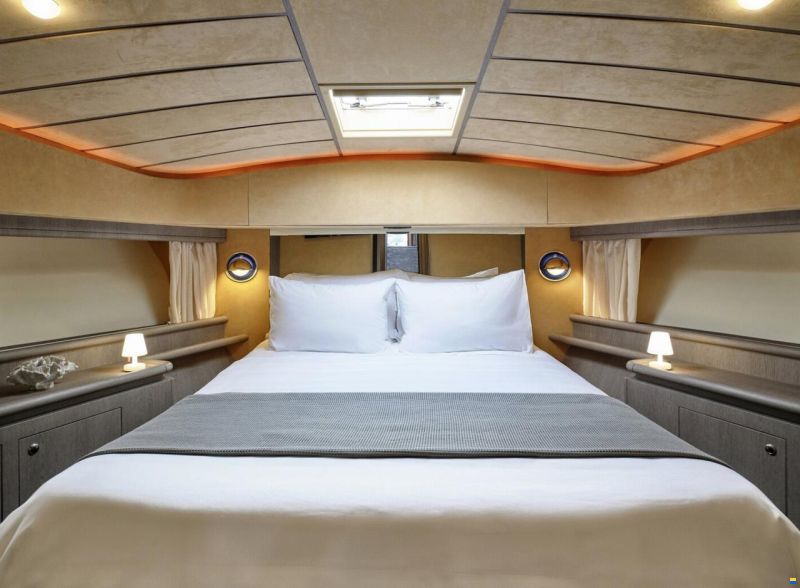 Ferretti 680