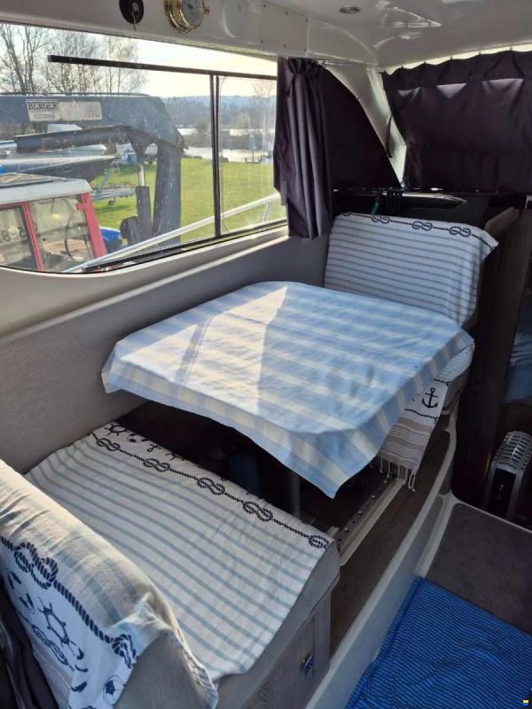 Quicksilver 905 Weekender