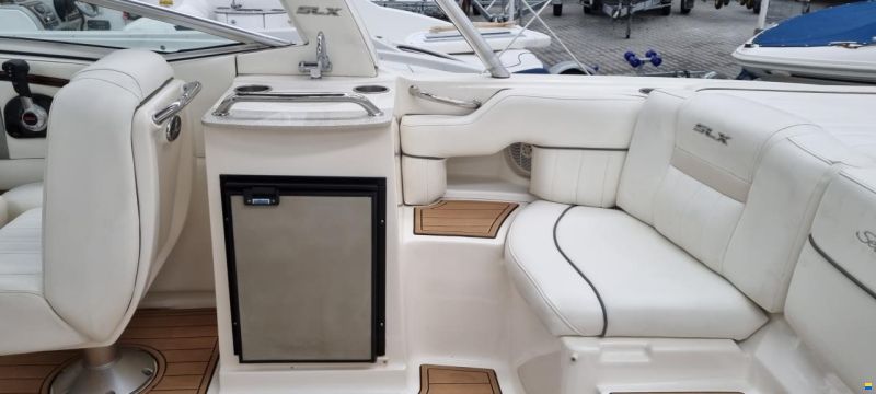 Sea Ray 250 SLX