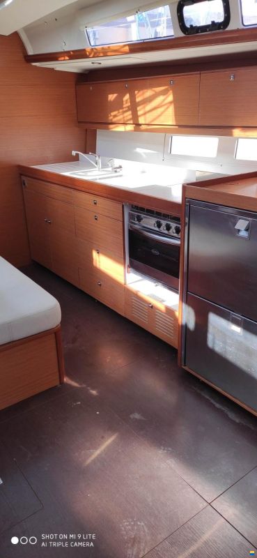 Dufour 460