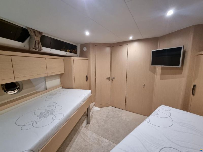 Greenline 40