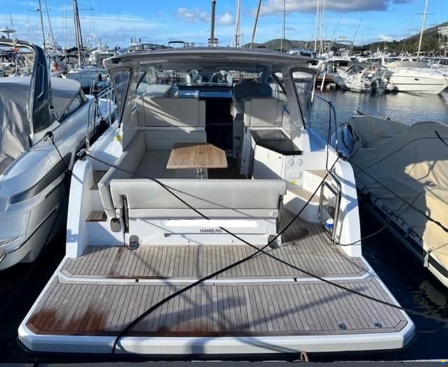 Sealine S 335