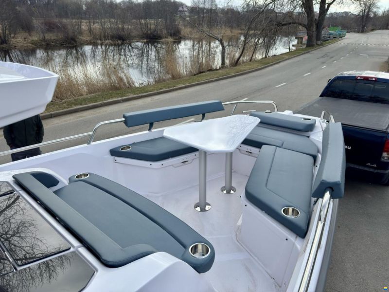 Axopar 29 XC Cross Cabin