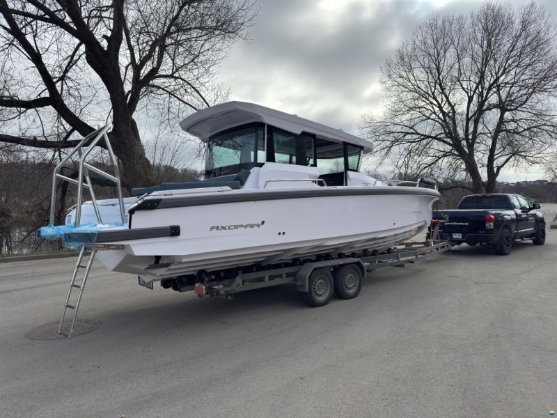 Axopar 29 XC Cross Cabin