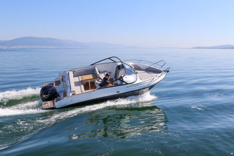 Coaster 600 Bow Rider