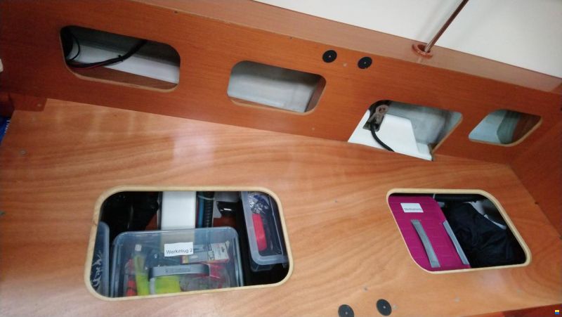 Beneteau Oceanis 43
