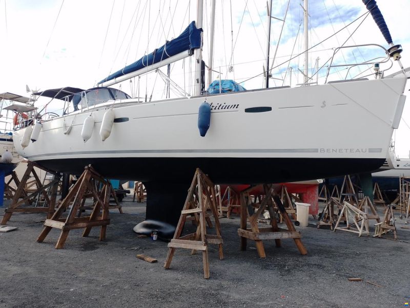 Beneteau Oceanis 43