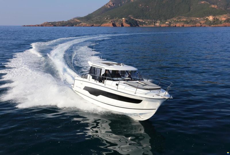 Jeanneau 1095 Merry Fisher Cruiser
