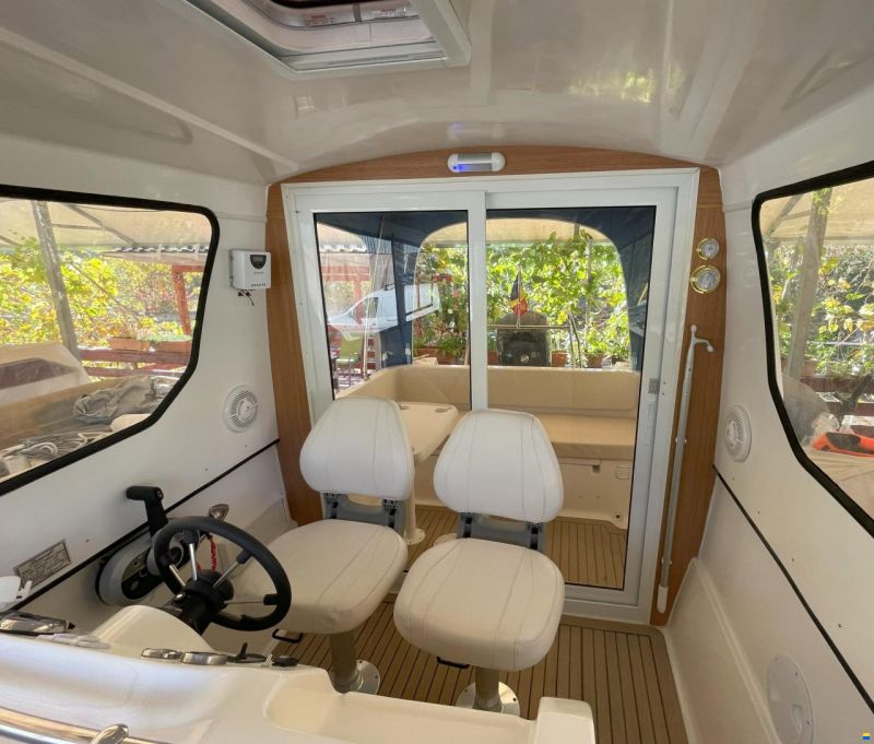 Romcraft -650 cabin