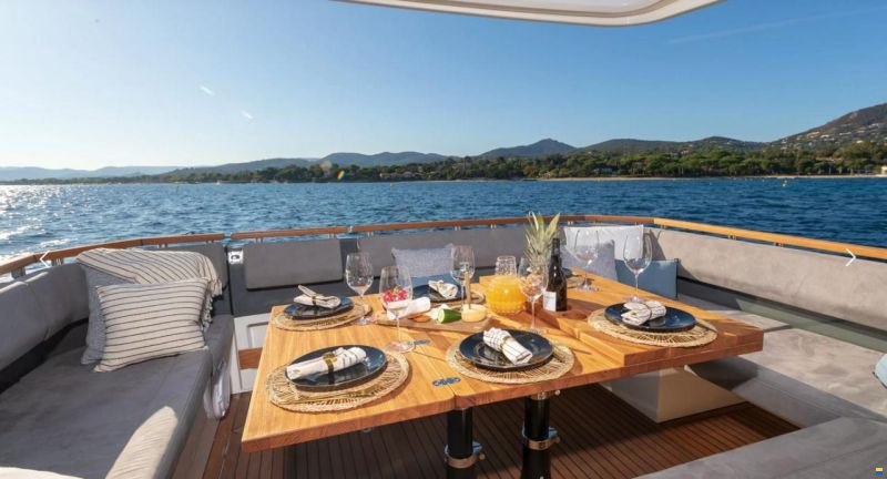 Marex 440 Gormet Cruiser