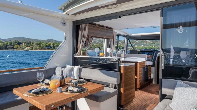 Marex 440 Gormet Cruiser