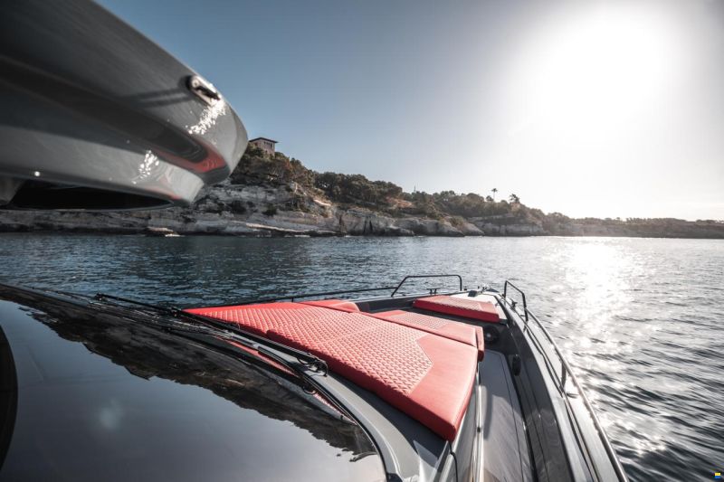 Brabus Shadow 1200 ST