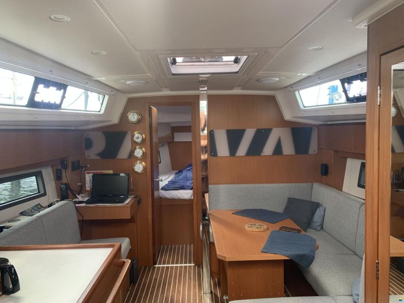 Bavaria C38