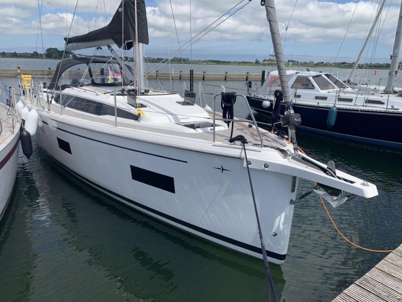 Bavaria C38