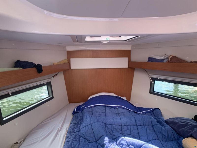 Bavaria C38
