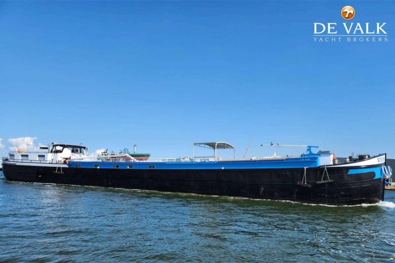 Spits 38 M Liveaboard Vessel